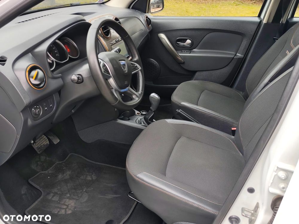 Dacia Sandero Stepway dCi 90 S&S Easy-R Celebration - 16
