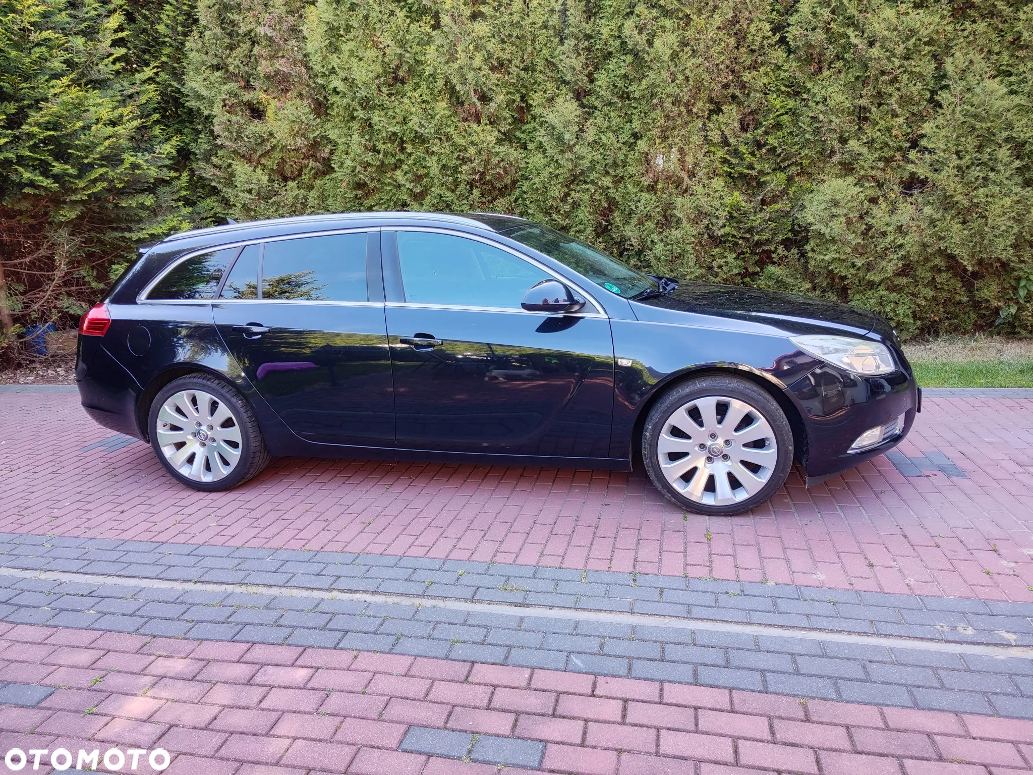 Opel Insignia 1.8 Sports Tourer - 2