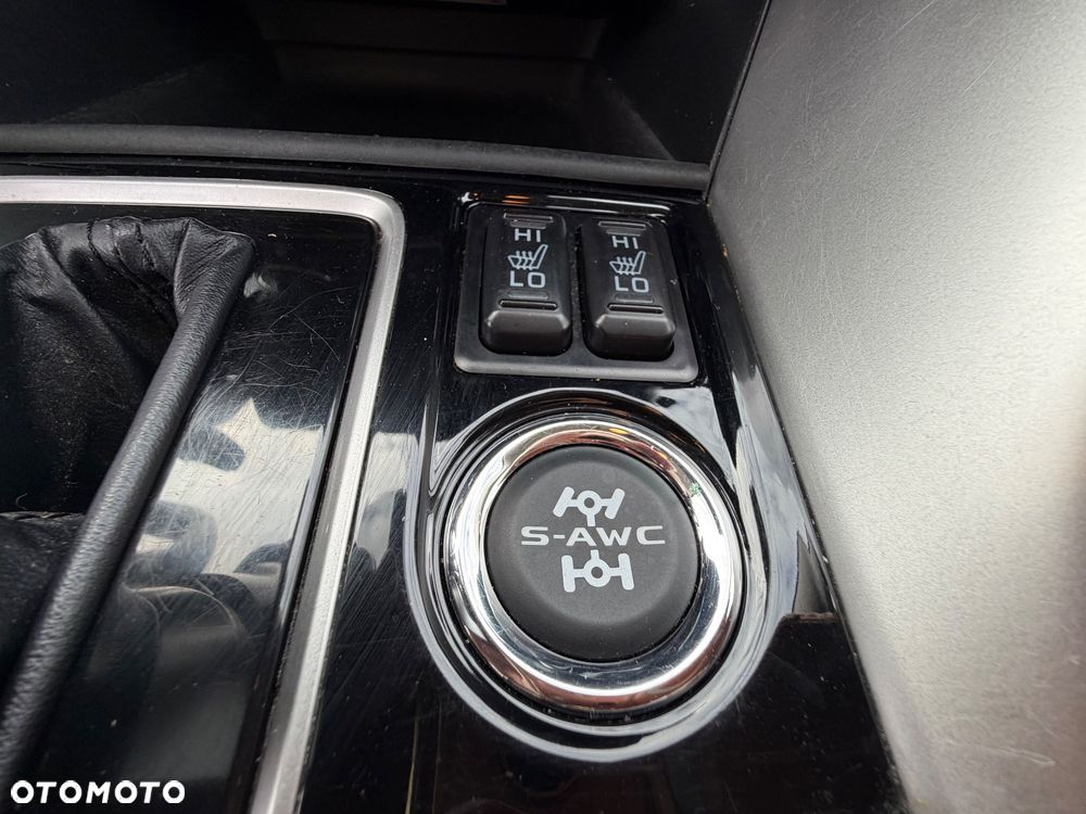 Mitsubishi Eclipse Cross 1.5 T-MIVEC CVT 4WD Spirit+ - 17
