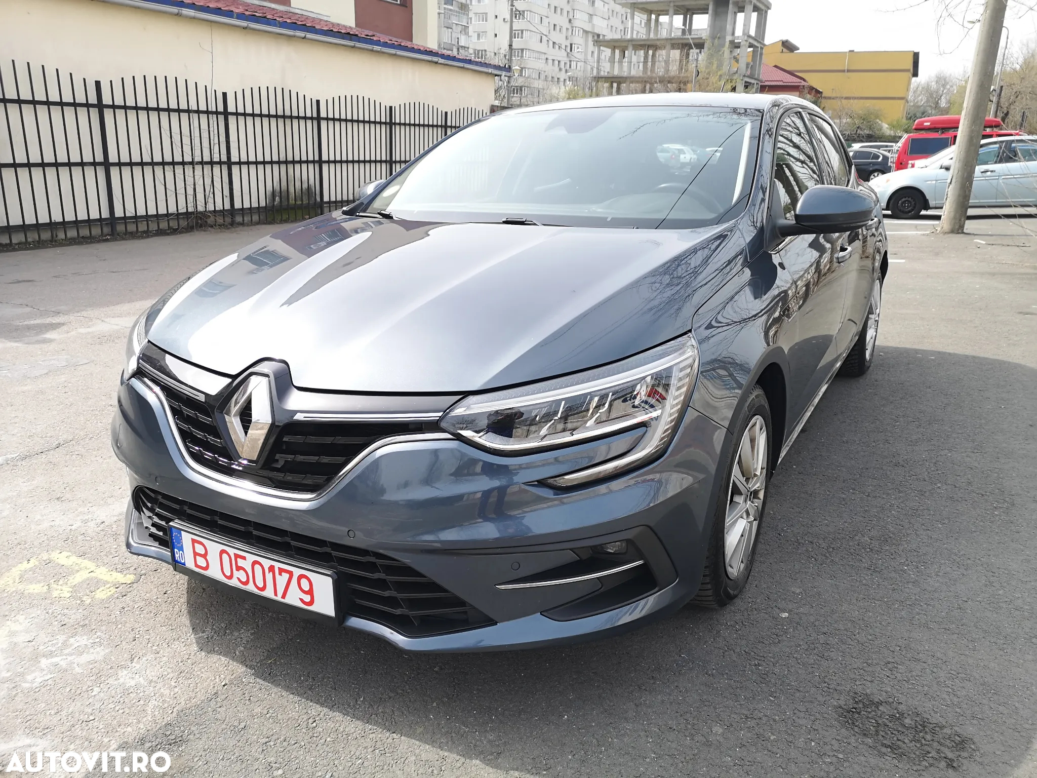 Renault Megane - 2