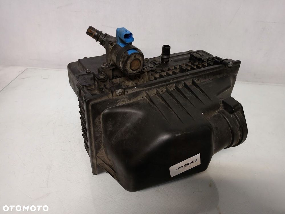 obudowa filtra powietrza z chłodniczką 2.0 d citroen c5 i - 1