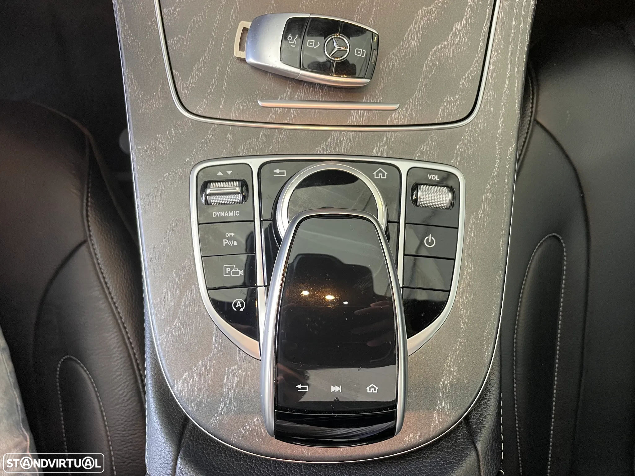 Mercedes-Benz CLS 400 d 4Matic 9G-TRONIC AMG Line - 37