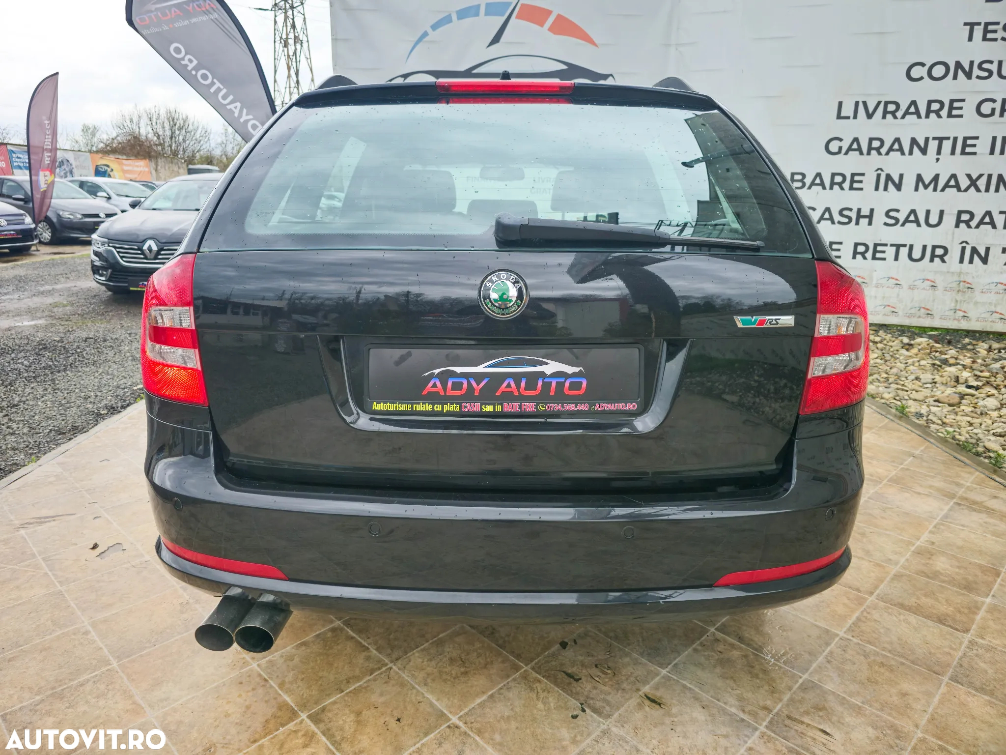 Skoda Octavia Combi 2.0 TFSI RS - 11