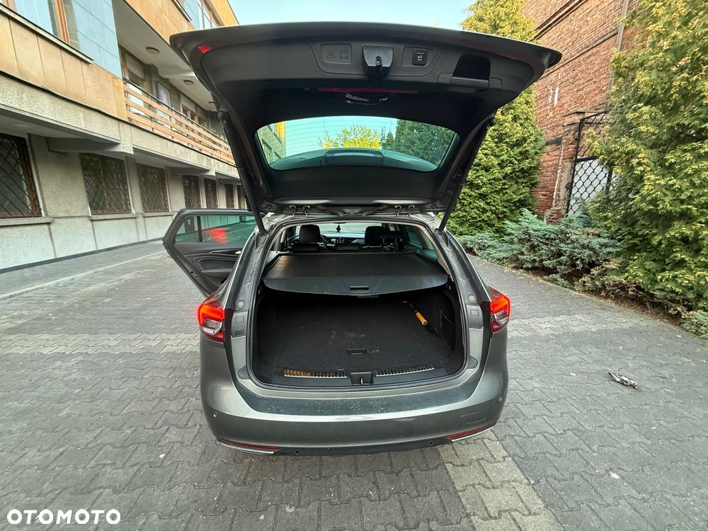Opel Insignia 2.0 CDTI Cosmo S&S - 3