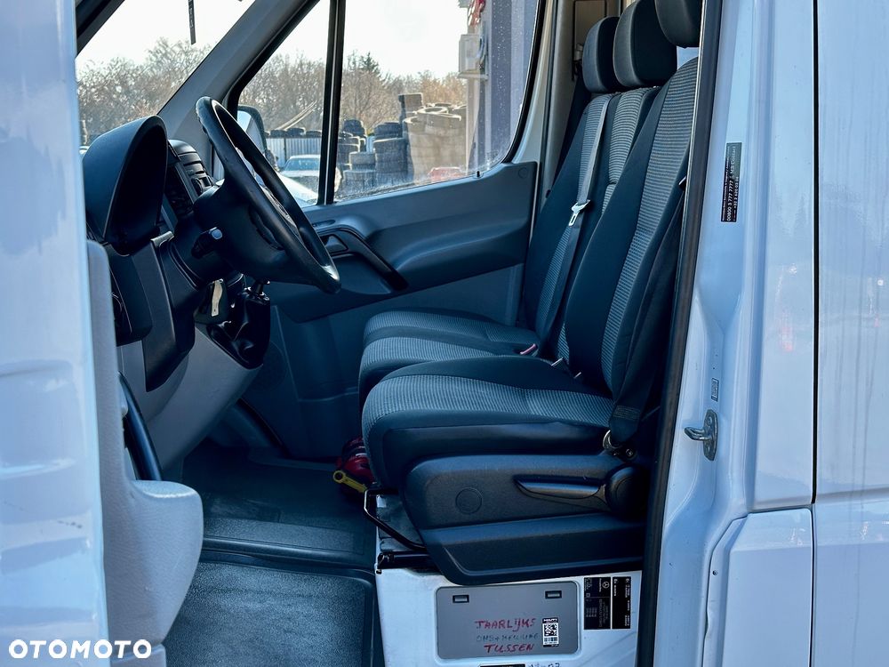 Mercedes-Benz Sprinter 313 - 13