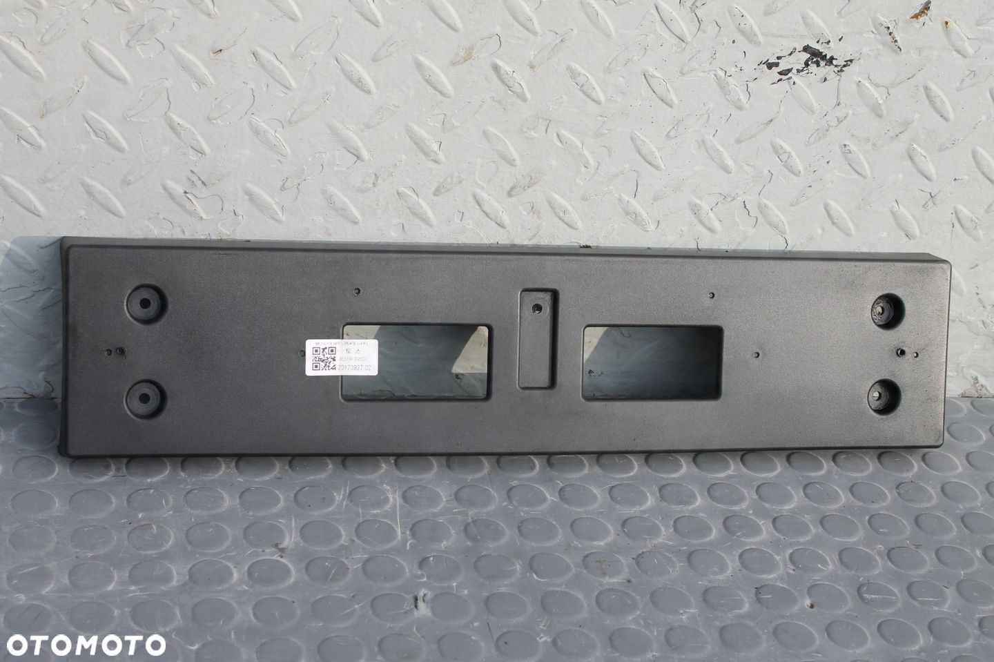 MOCOWANIE TABLICY REJESTRACYJNEJ RAMKA PODSTAWA KIA SOUL II LIFT 16-19 - 1
