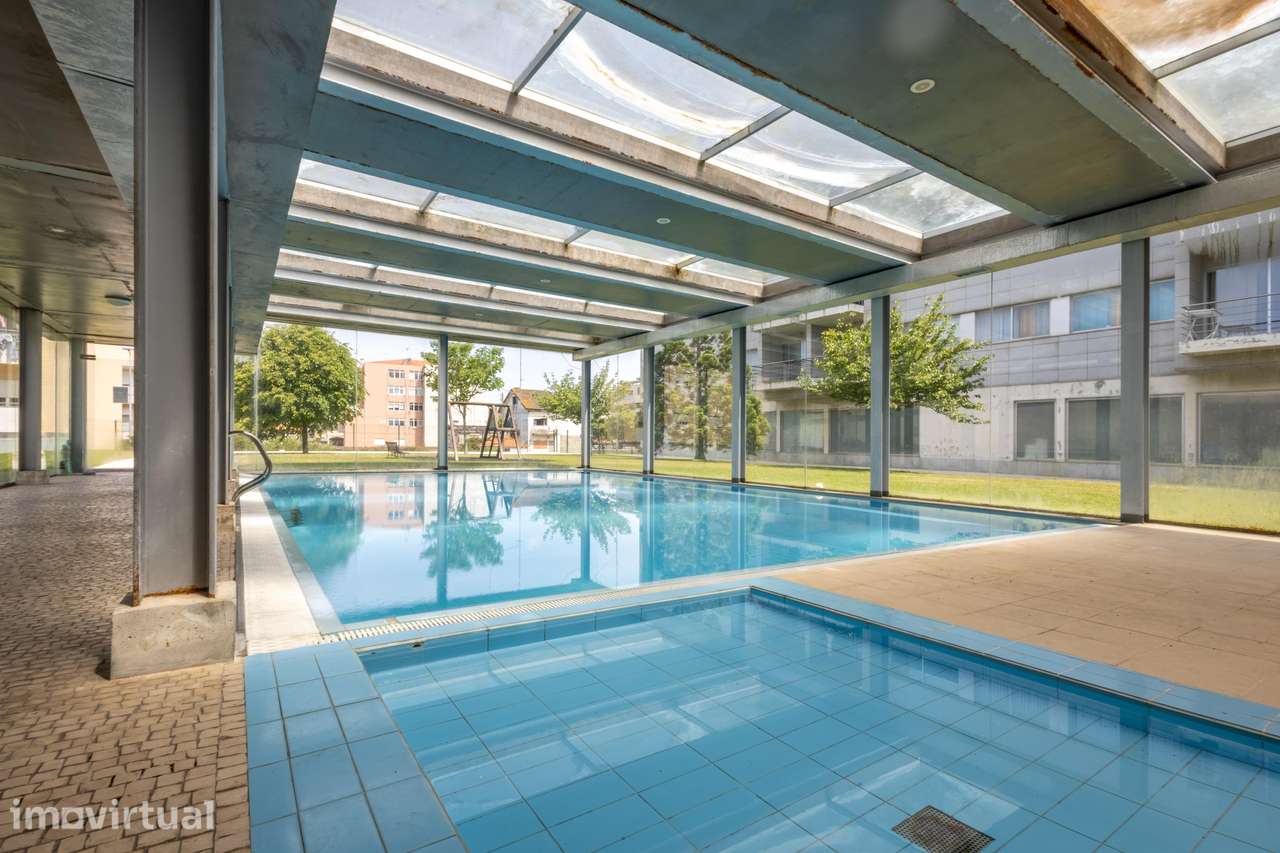 Apartamento T3- Condomínio Fechado a 800 metros da praia - Grande imagem: 5/58