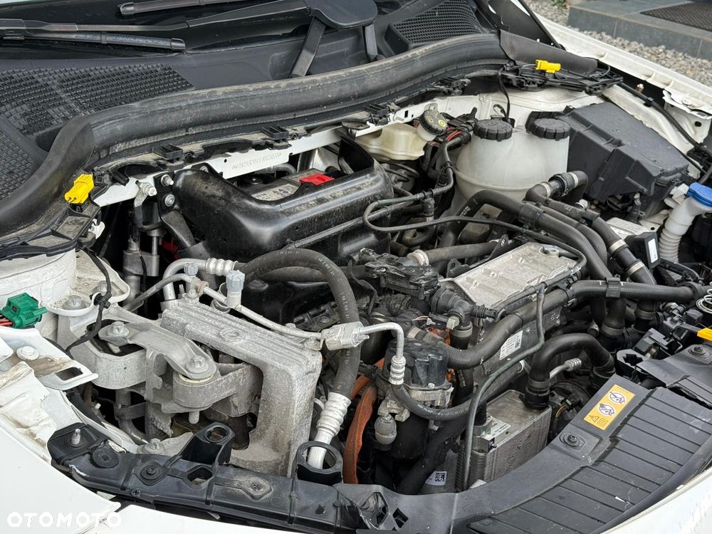 Mercedes-Benz EQA 250 66.5kWh Electric Art - 10