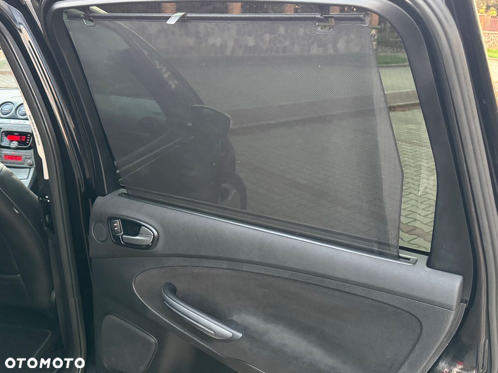 Ford S-Max 2.0 Titanium - 39