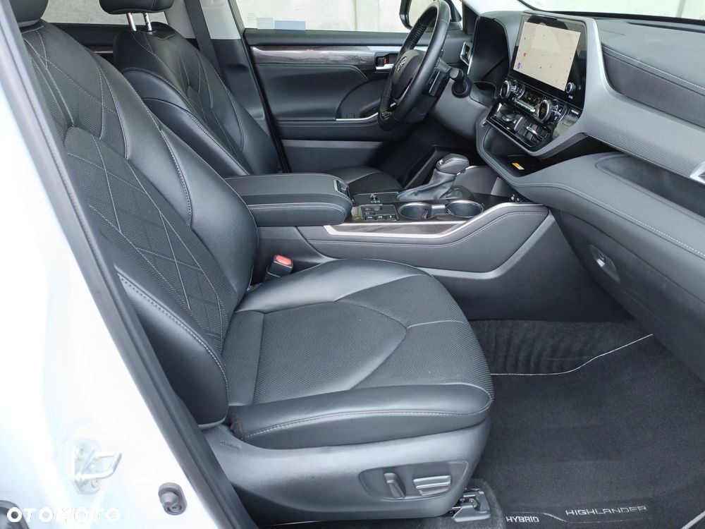 Toyota Highlander - 13