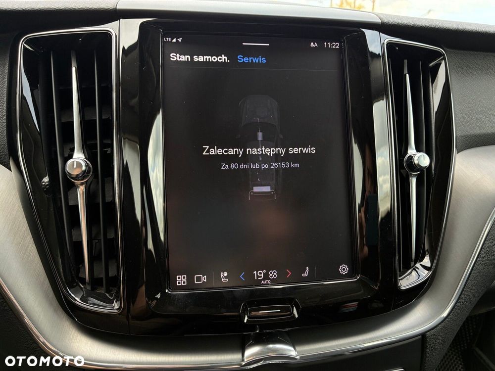 Volvo XC 60 B4 B Momentum - 20
