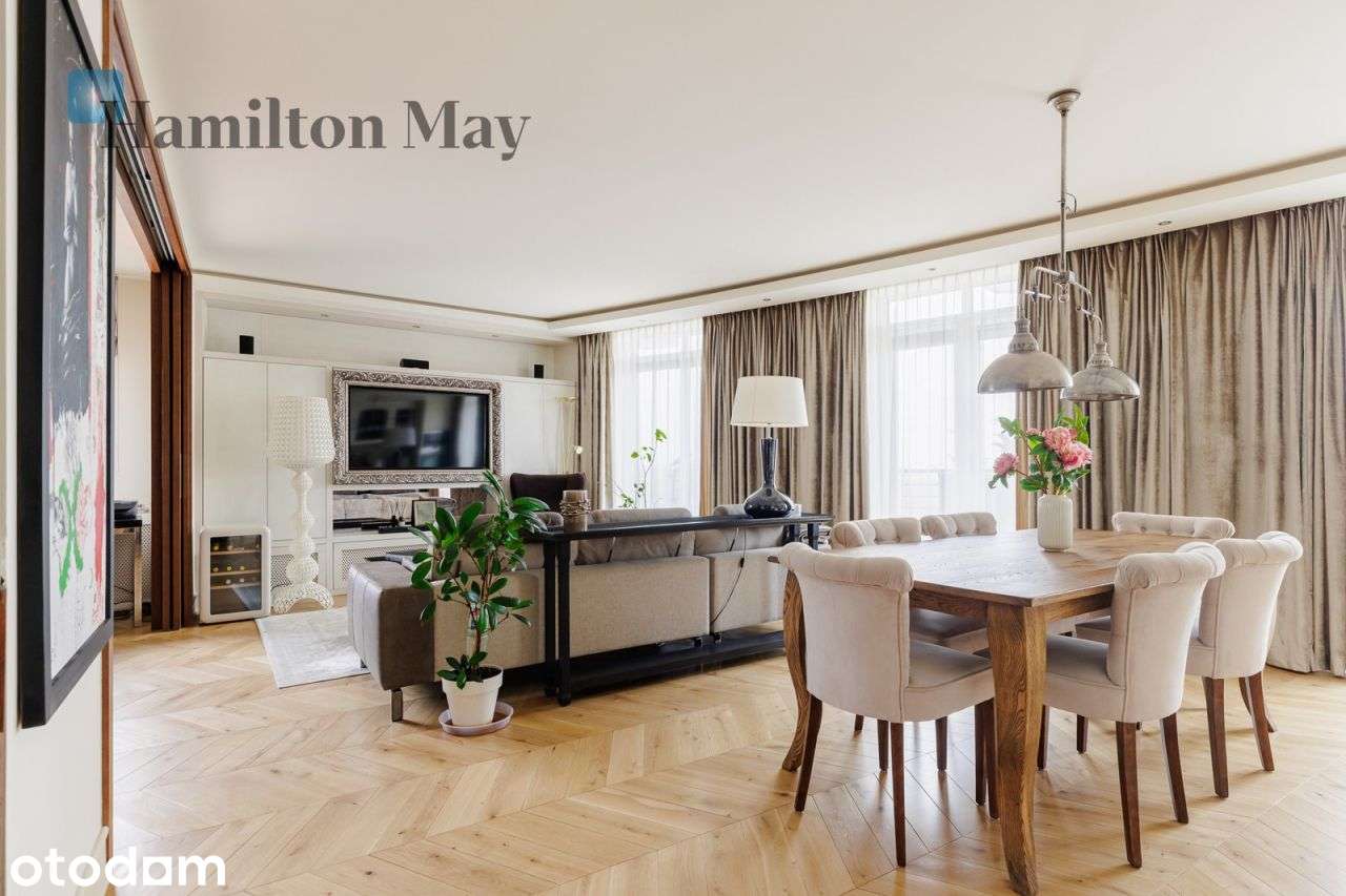 Apartament z garażem blisko placu Trzech Krzyży