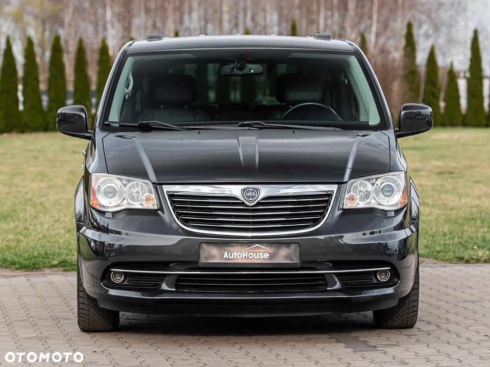Lancia Voyager 3.6 Platinum - 3