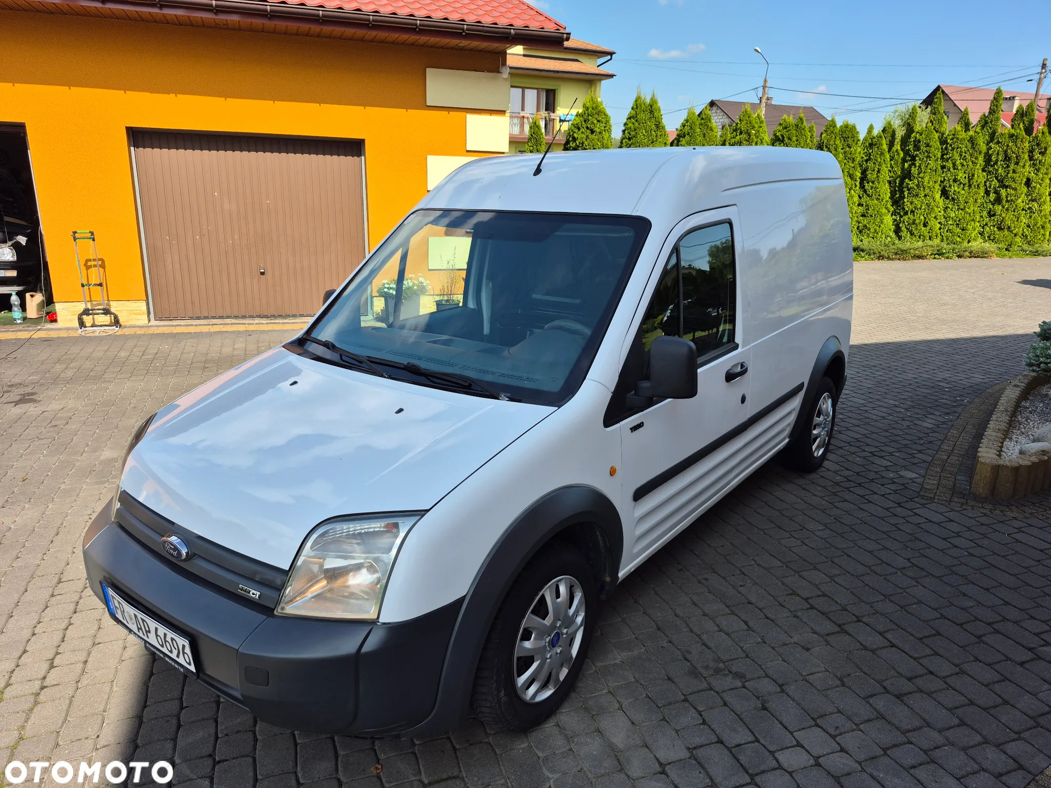 Ford Transit Connect - 9