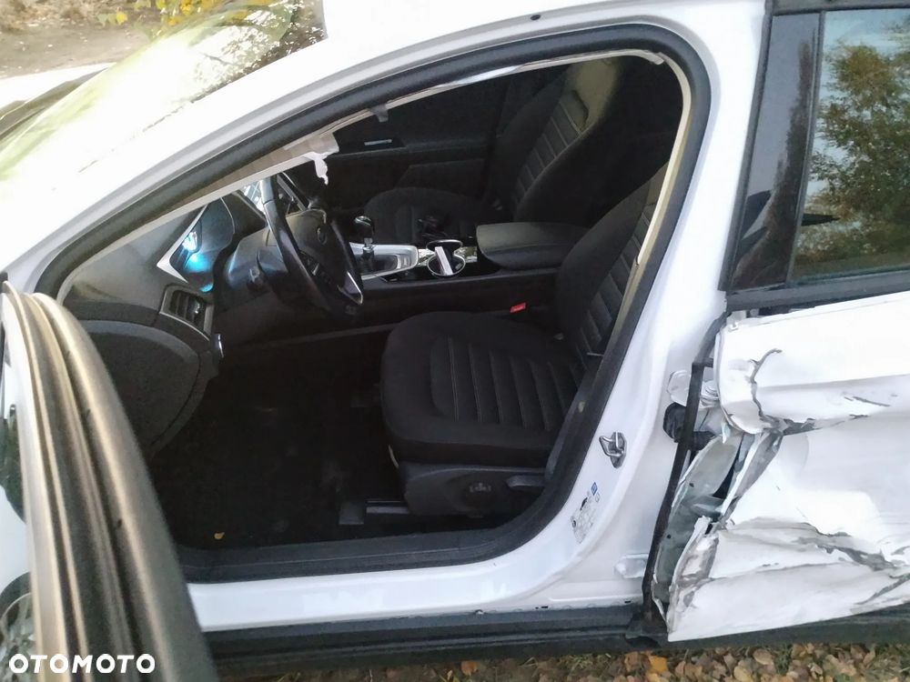 Ford Mondeo 2.0 TDCi Trend - 13
