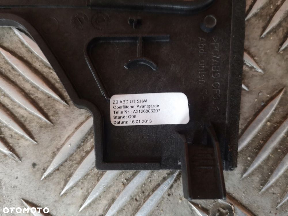 OSŁONA RAMKA Mercedes OE A2126806207 - 2