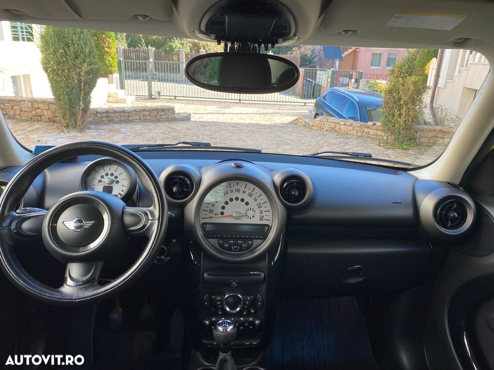 Mini Countryman Cooper - 12