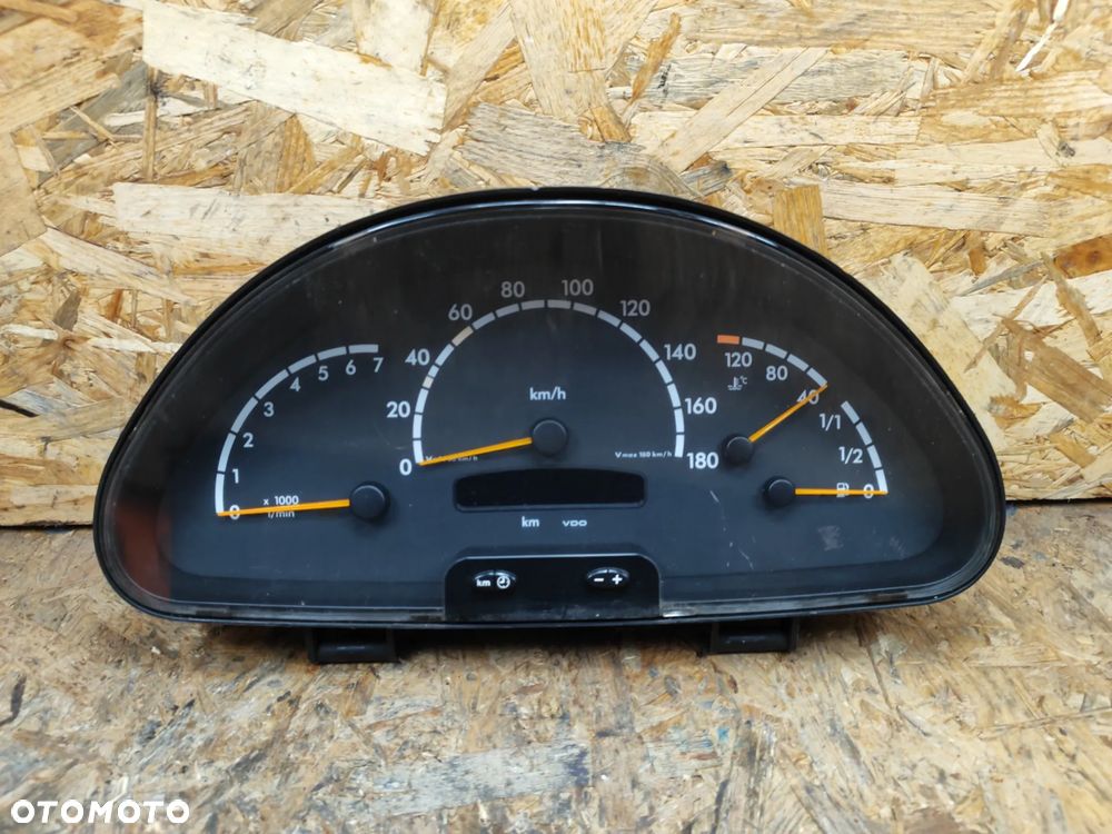 licznik zegary obrotomierz do MERCEDES sprinter 903 2,2cdi EUROPA