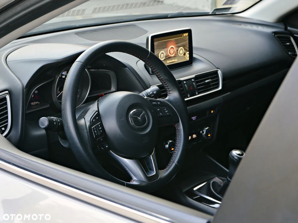 Mazda 3 2.0 Skyenergy EU6 - 8