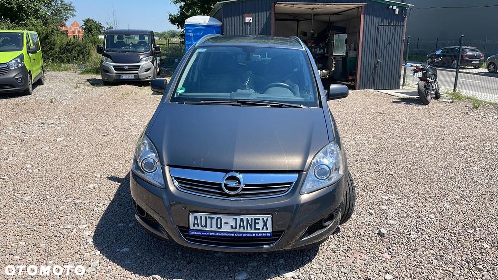 Opel Zafira 1.8 Family Plus - 3