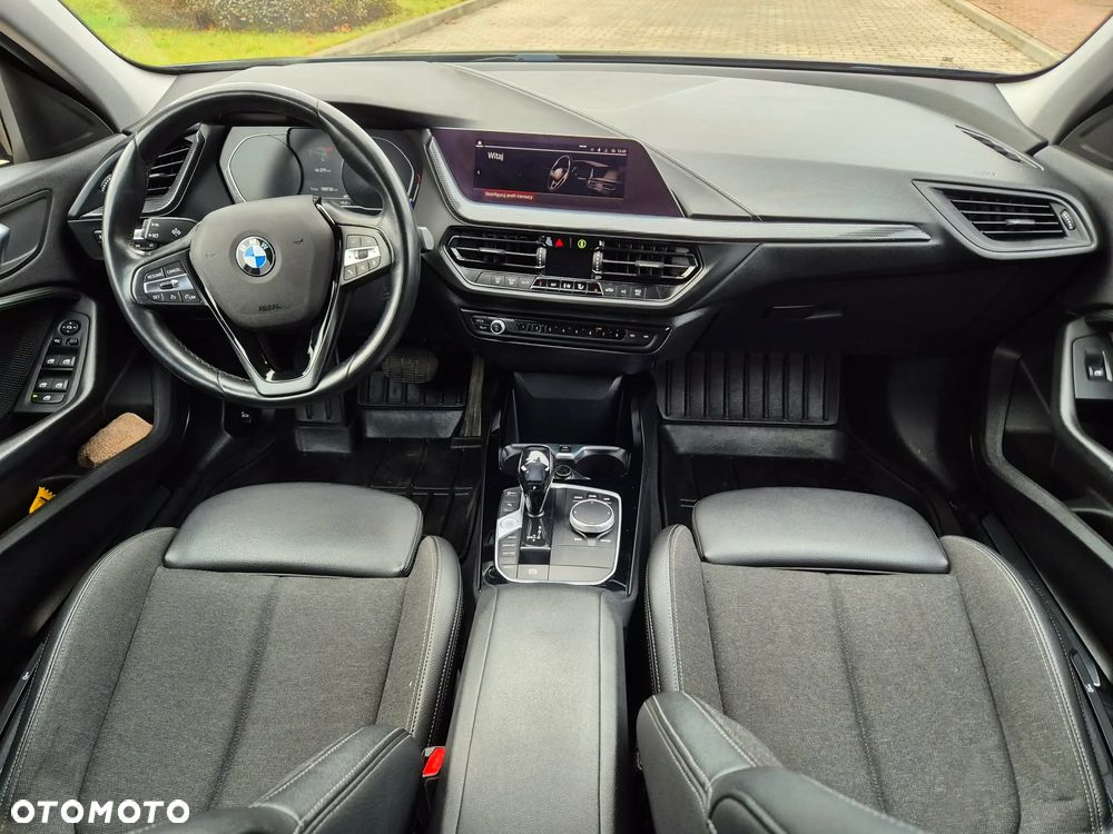 BMW Seria 1 118d Sport Line Shadow - 12