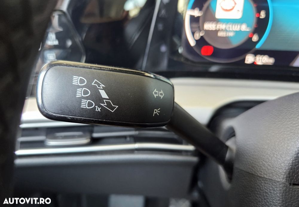 Volkswagen Golf 2.0 TDI Life - 22