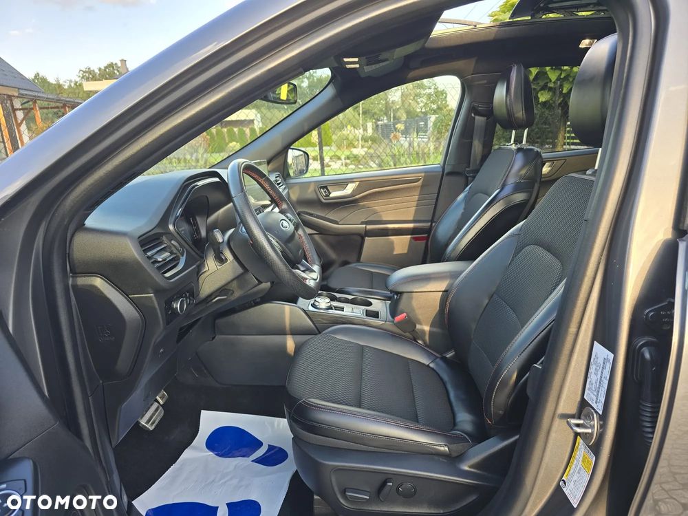 Ford Kuga - 39