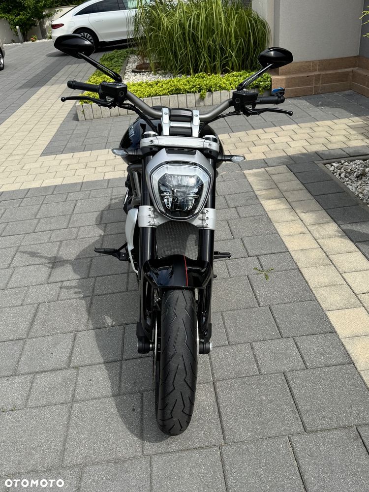 Ducati Diavel - 6