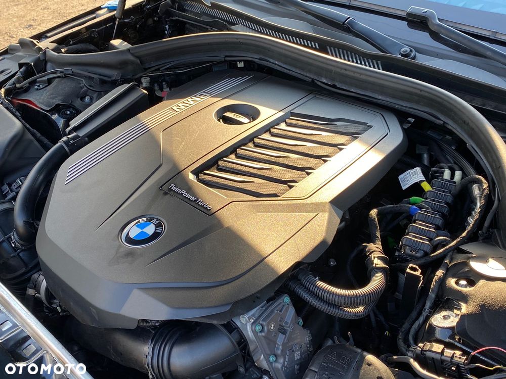 BMW Seria 8 840i xDrive - 6