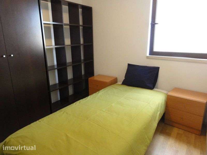 Arrenda Apartamento T3 Lisboa Entre Campos - Grande imagem: 4/8