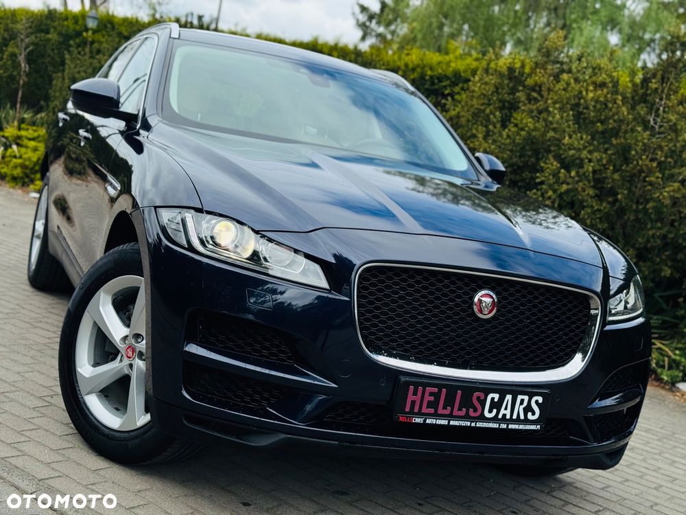 Jaguar F-Pace 25t AWD Prestige - 1