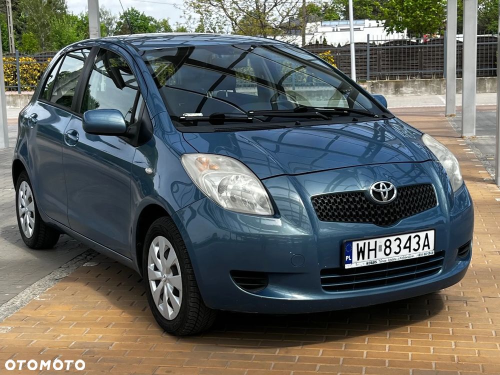 Toyota Yaris 1.3 Sol Premium MM - 4