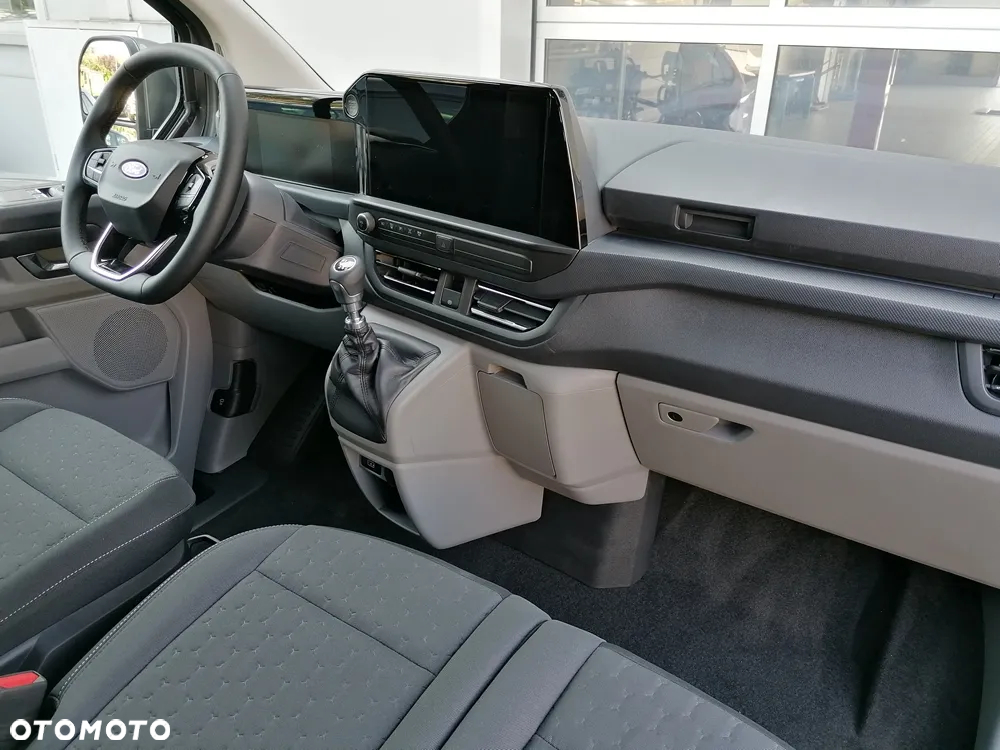 Ford Transit Custom - 23