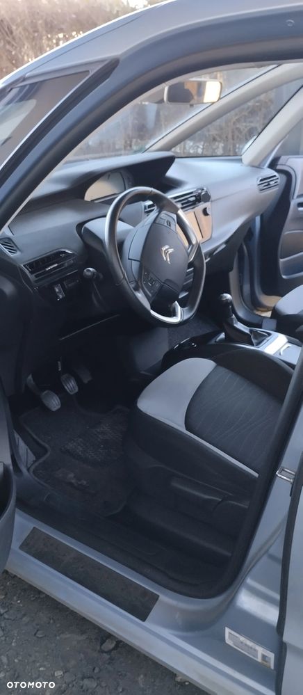 Citroën C4 Picasso 1.6 VTi Impress - 11