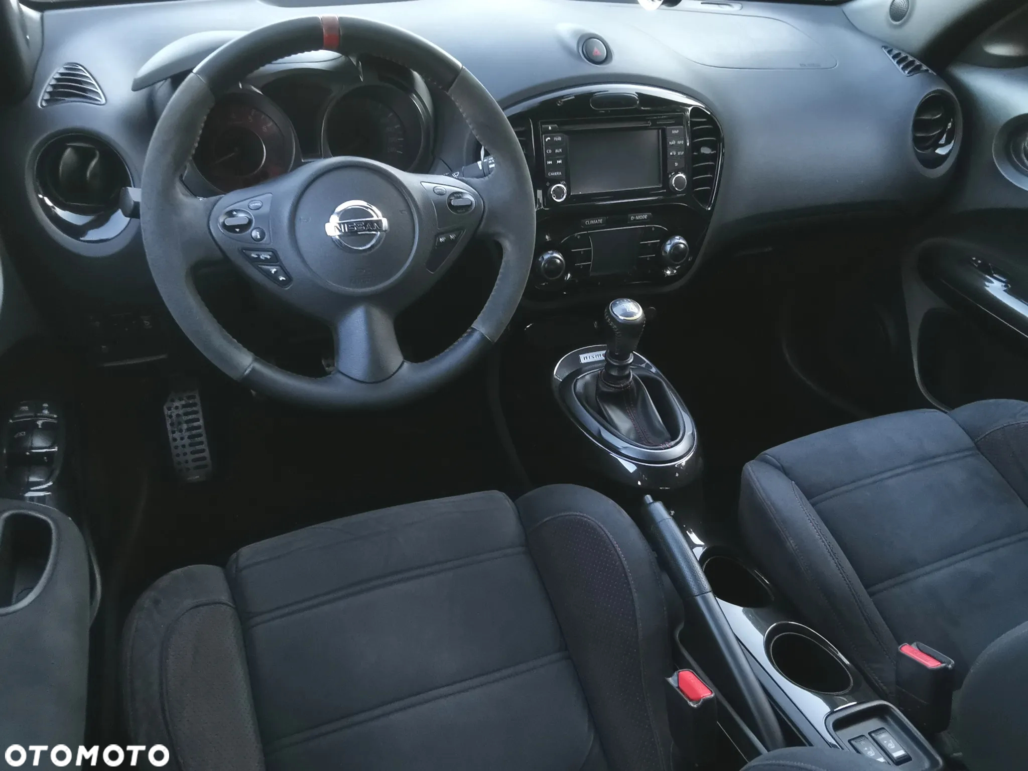 Nissan Juke 1.6 DIG-T Nismo - 18