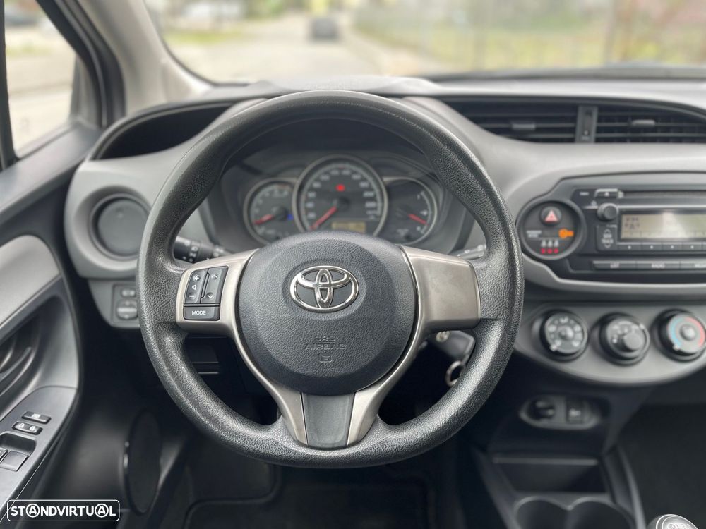 Toyota Yaris 1.4 D-4D ACtive+AC - 16