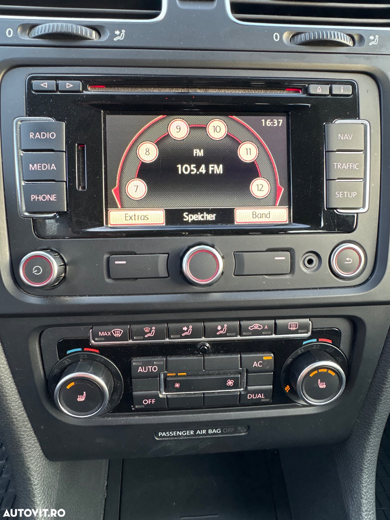 Volkswagen Golf 2.0 TDI DPF Comfortline - 11