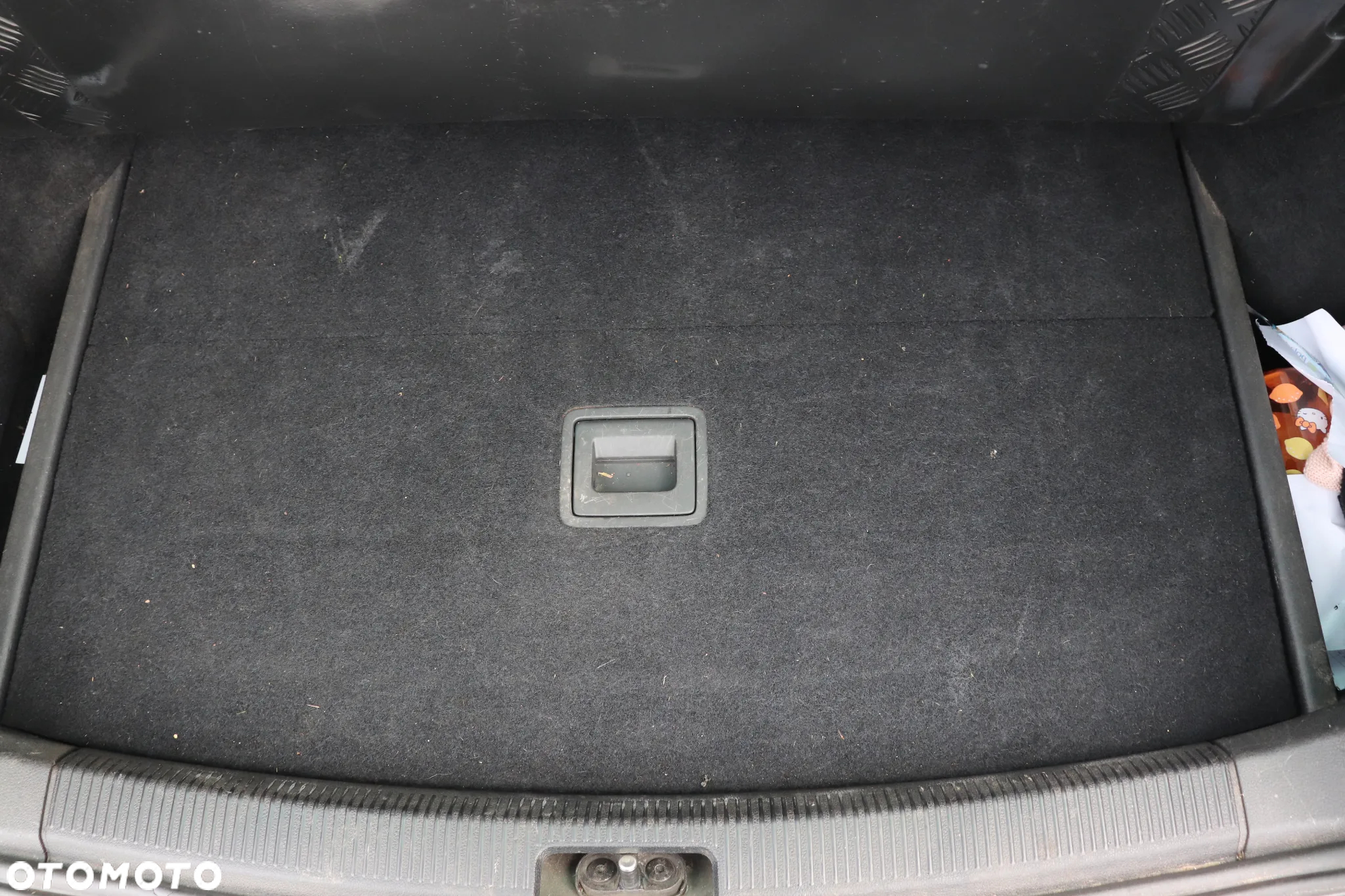 Volkswagen Golf - 31