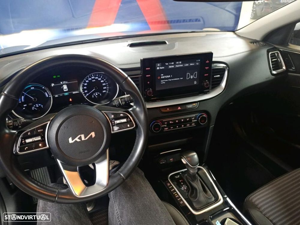 Kia XCeed 1.6 GDi PHEV Drive - 3