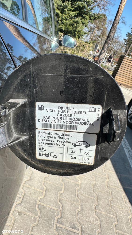 Volkswagen Passat 2.0 TDI DPF DSG Comfortline - 28