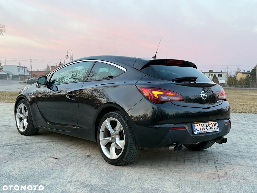 Opel Astra 1.4 T Sport - 3