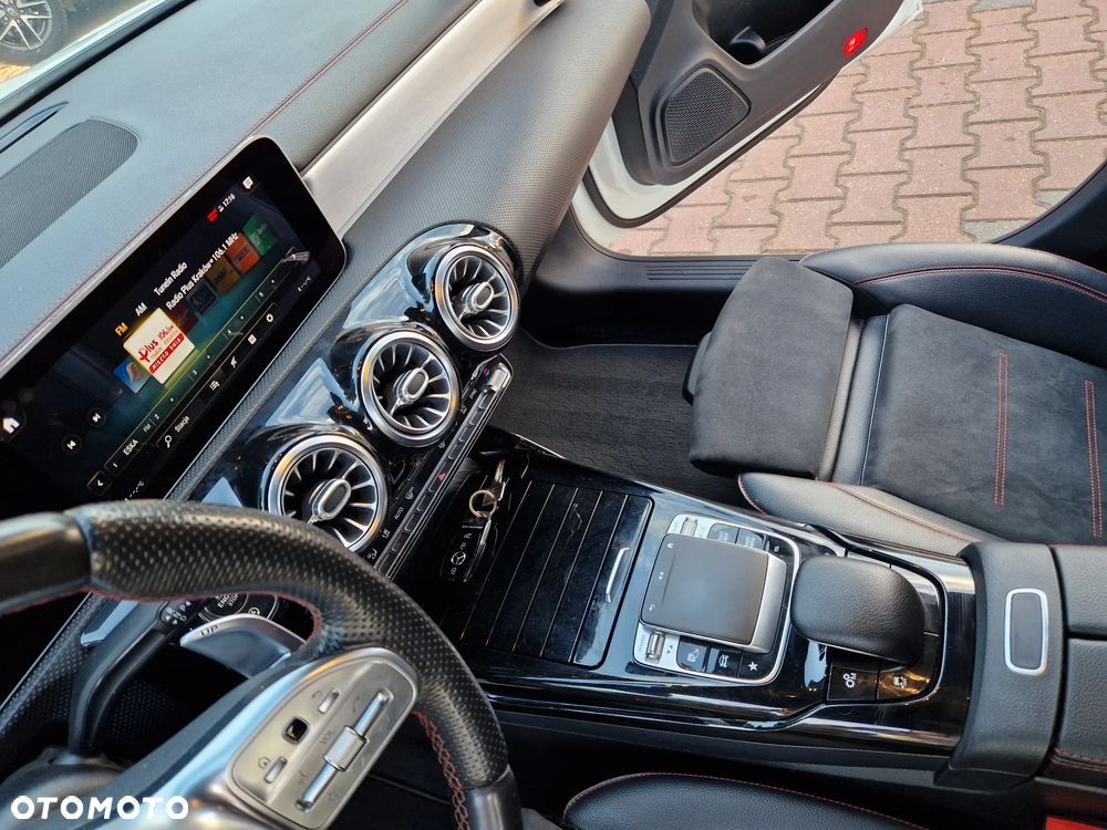 Mercedes-Benz CLA AMG 35 4-Matic 7G-DCT - 19