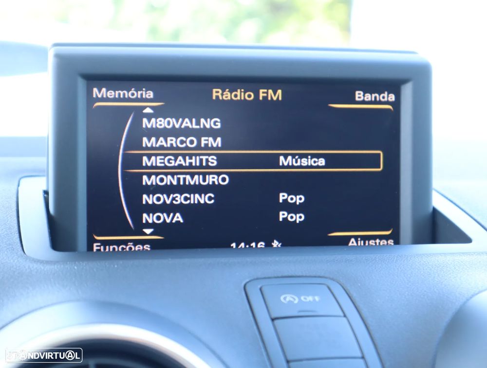 Audi A1 Sportback 1.6 TDI Advance - 37