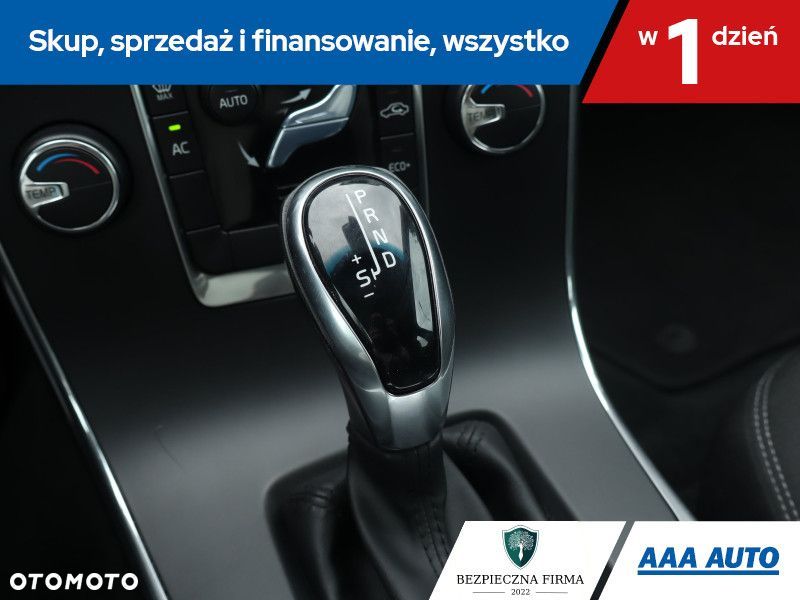 Volvo V60 - 18