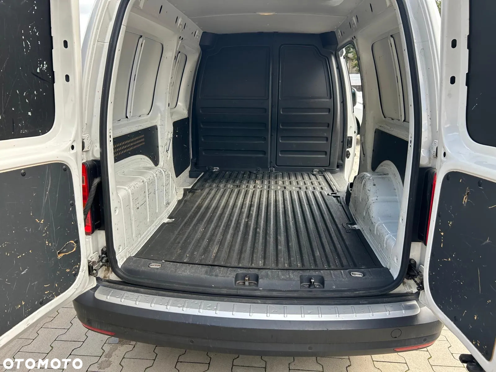 Volkswagen CADDY - 26
