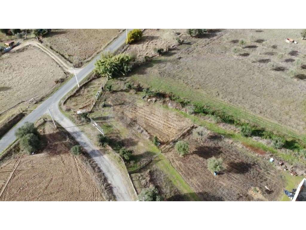 Terreno para construção em Vila Nova da Baronia, com 3.000m2 - Grande imagem: 3/28