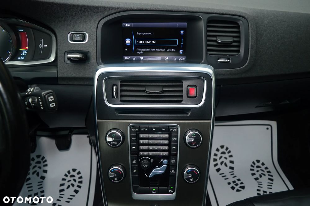 Volvo V60 - 19