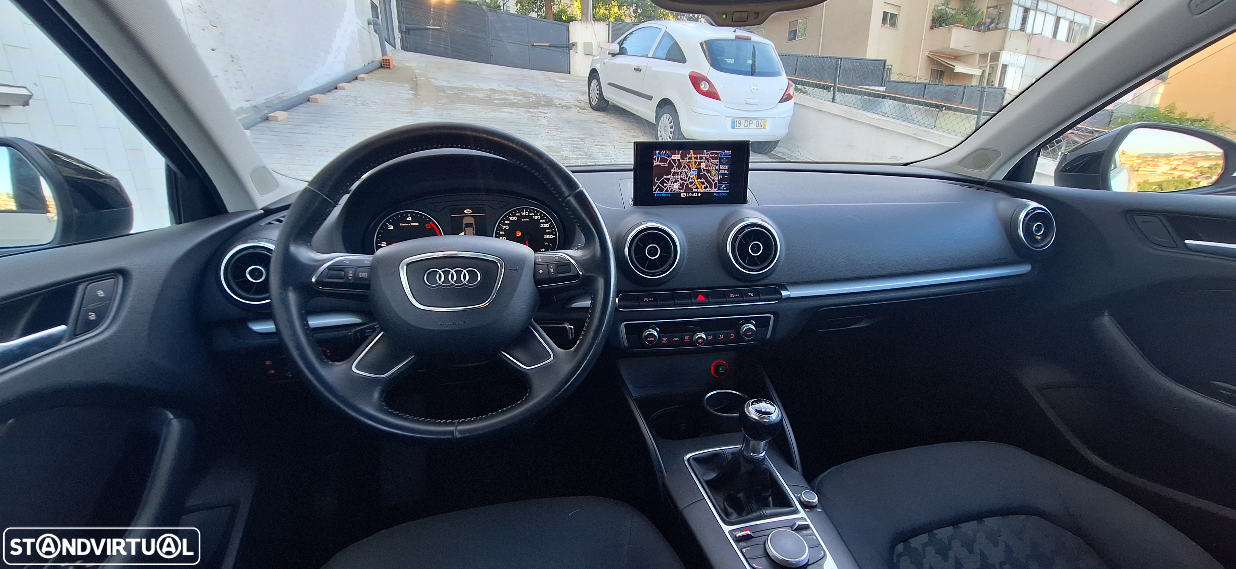 Audi A3 Limousine 1.6 TDI Attraction - 18