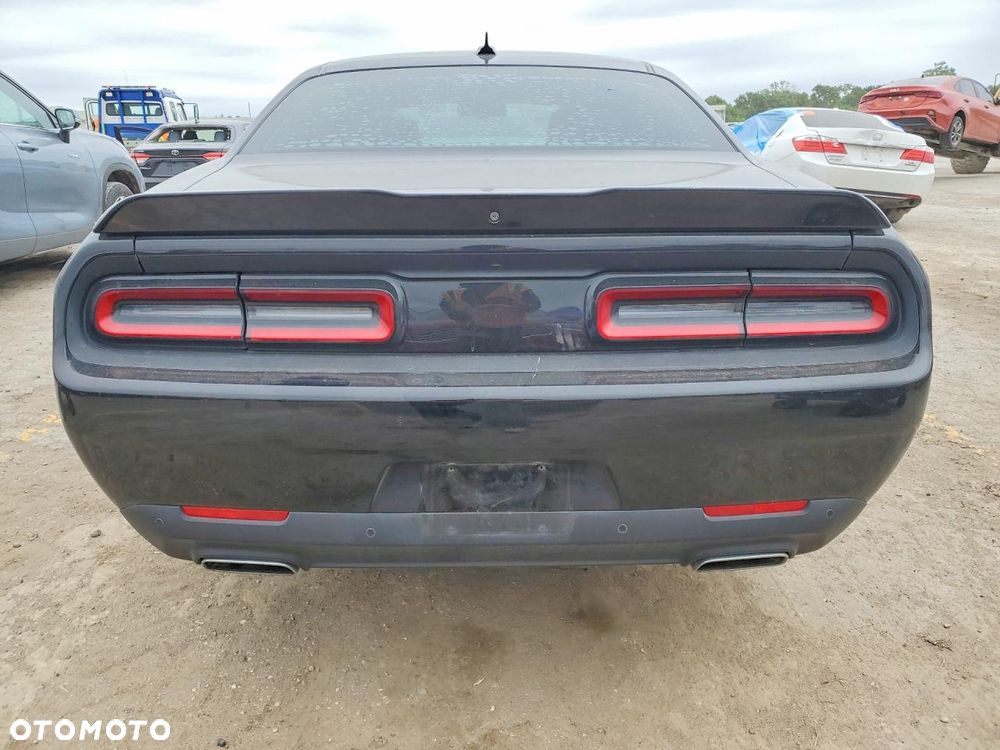Dodge Challenger 3.6 GT AWD - 7