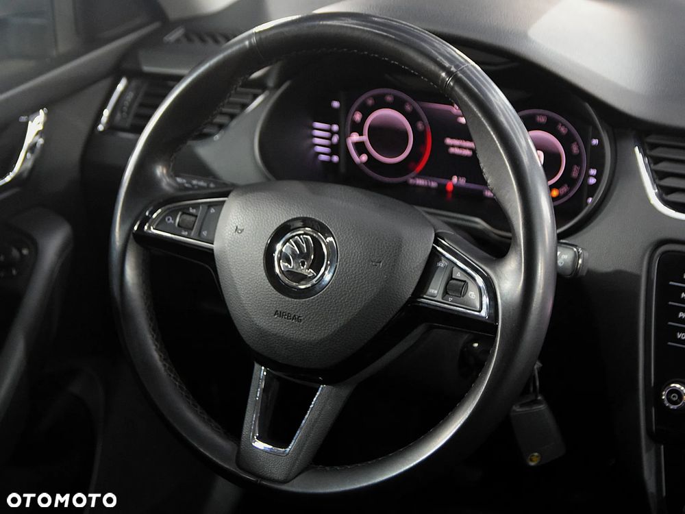 Skoda Octavia 1.5 TSI ACT Style - 25